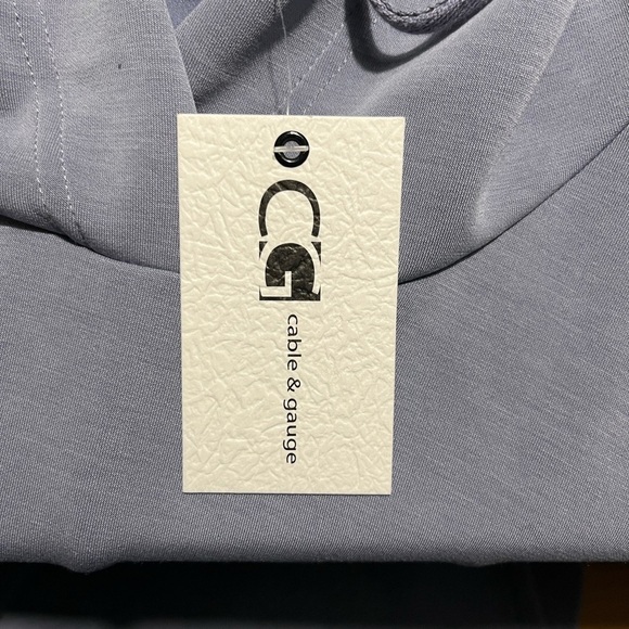 NWT Cable & Gauge Hoodie Tunic Dress Top Short Sleeve Size Medium - Picture 6 of 9